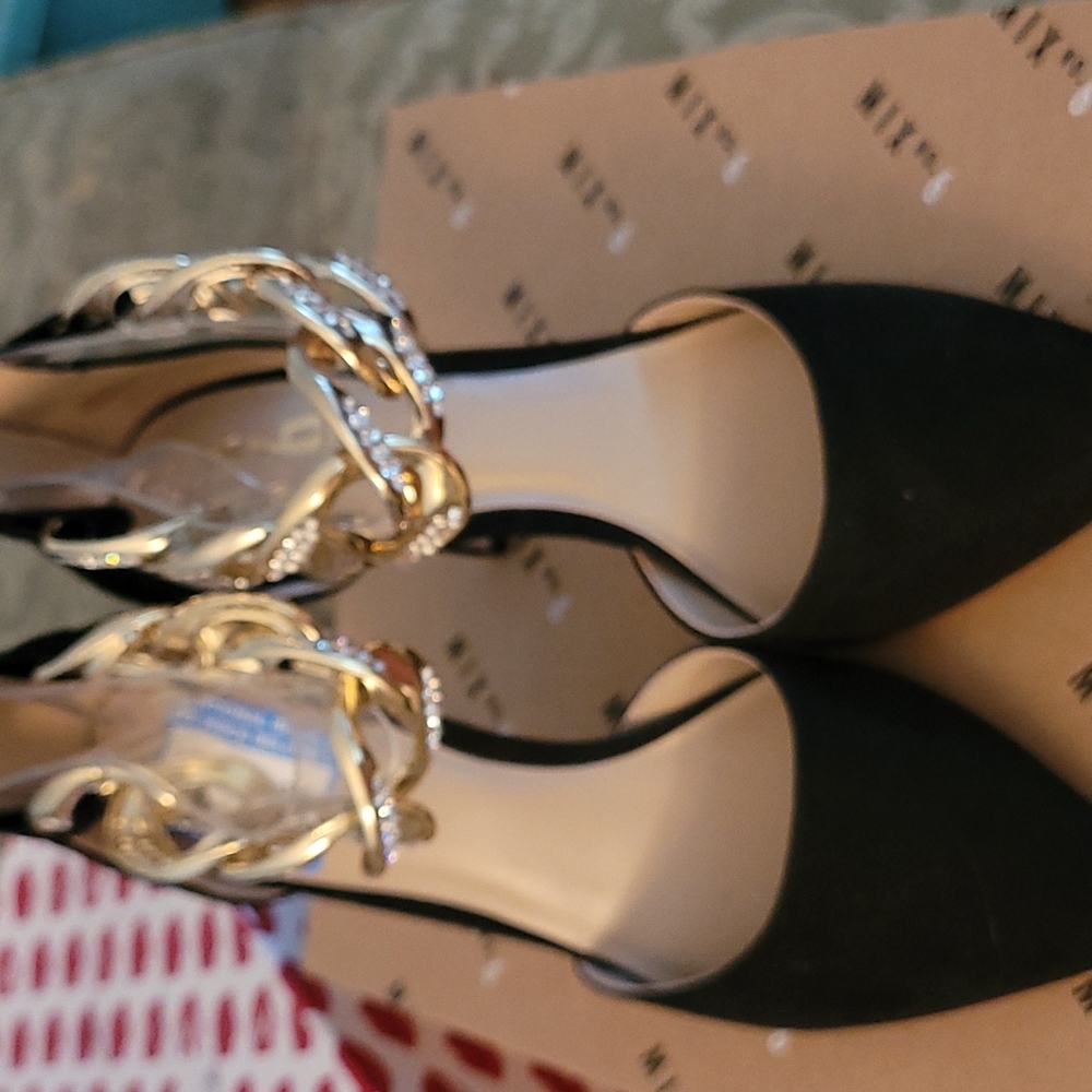 Mix no.6 DSW black velvet sexy stiletto heels 6.5 gold rhinestone strap NWB